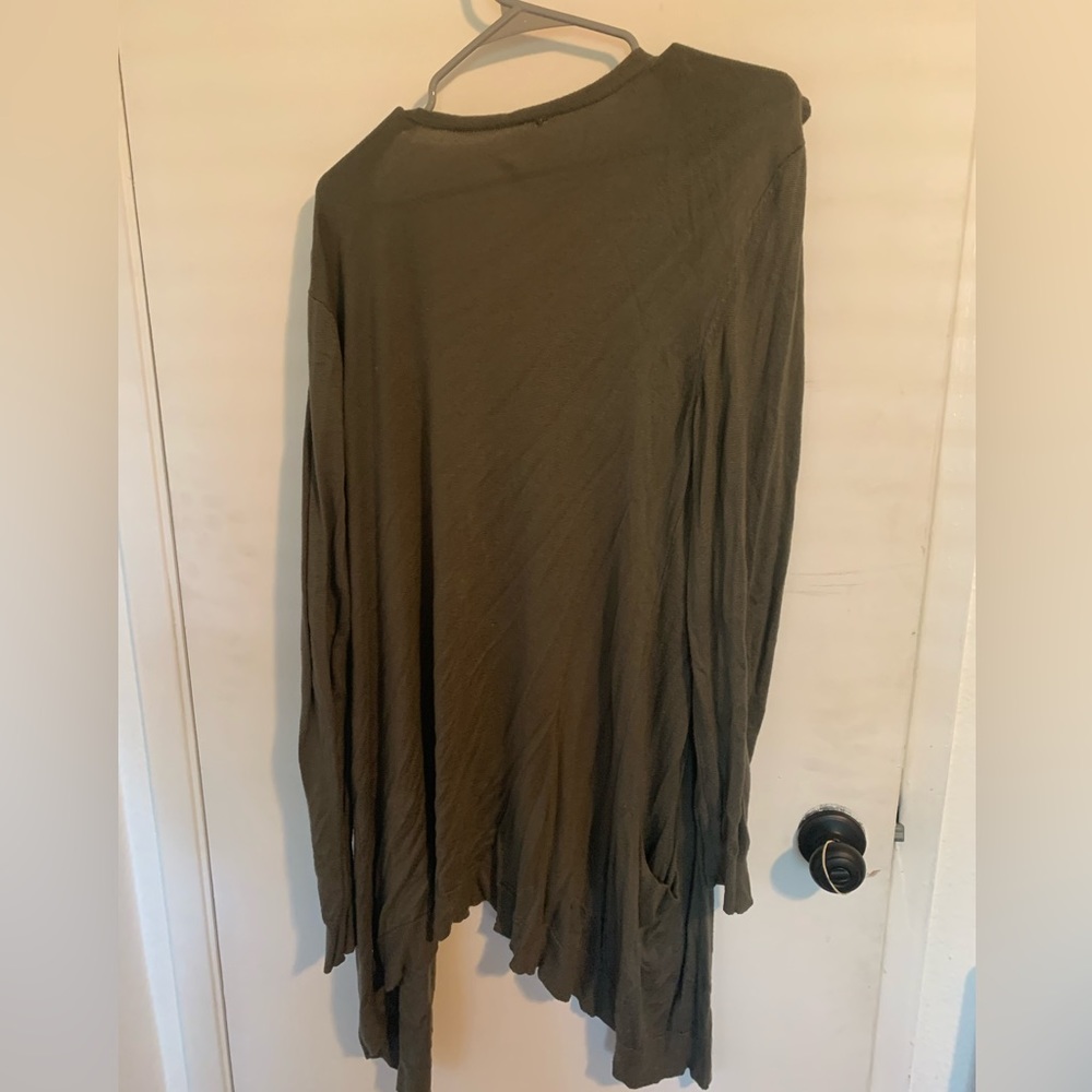 Army green cardigan with pockets